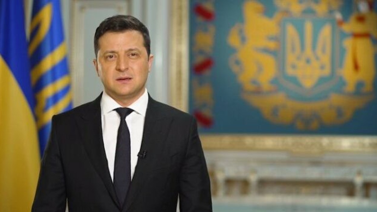2022/02/President-Volodymyr-Zelenskiy-636x353-1.jpg