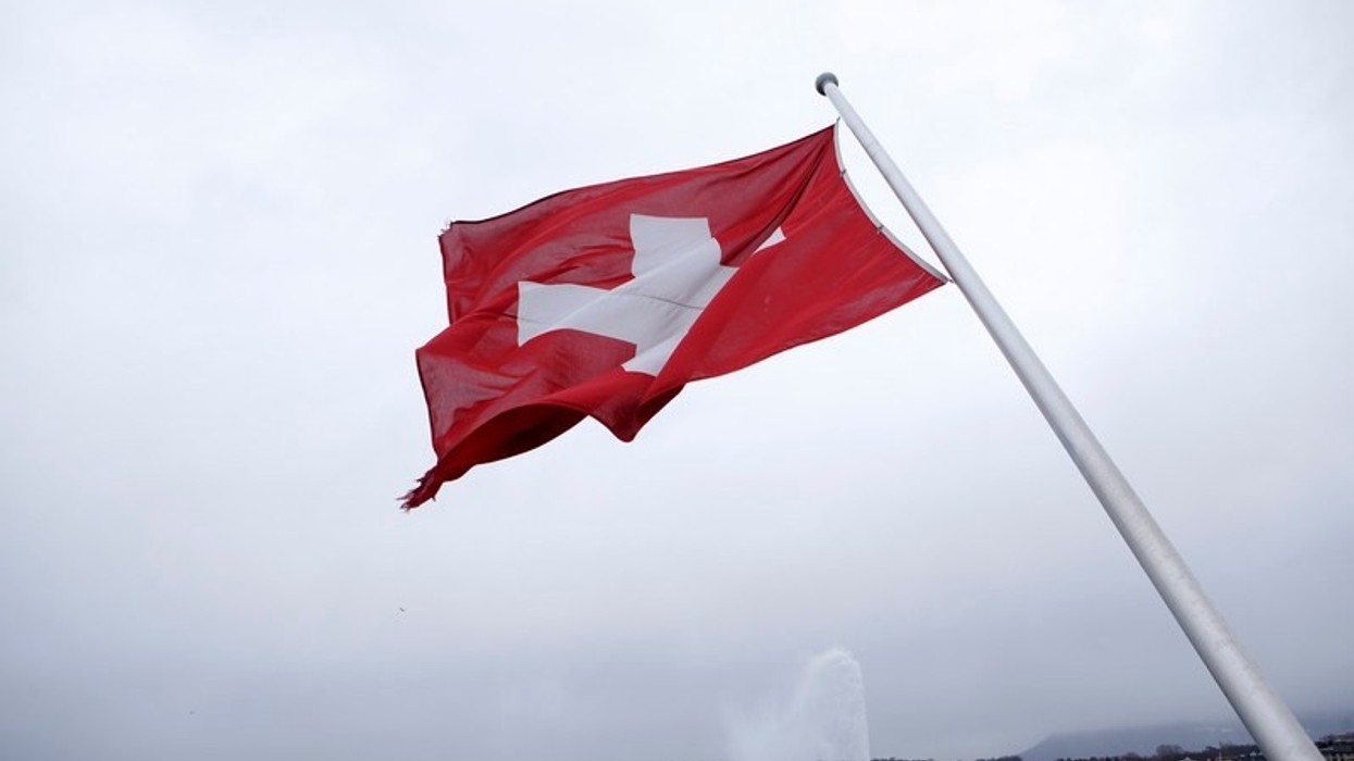 2022/02/switzerland-flag-geneva.jpg
