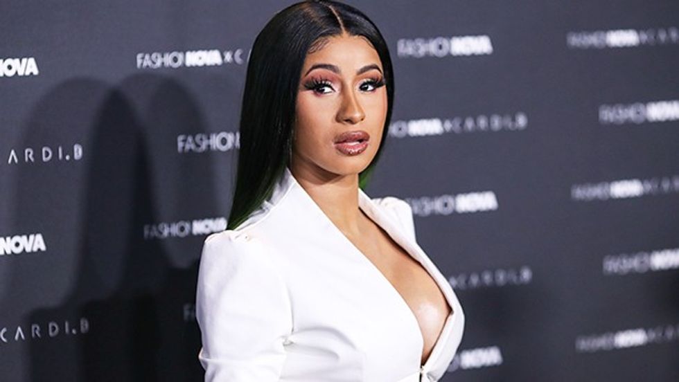 2022/04/Cardi-B-Deletes-Twitter-Instagram-Over-Feud-With-Fans.jpg