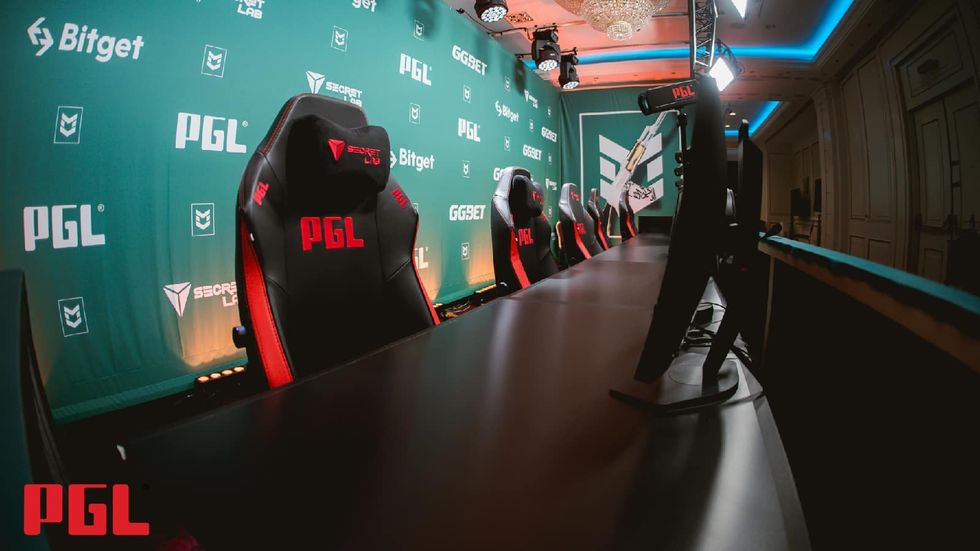 2022/04/PGL-Major-Antwerp-RMR.jpg