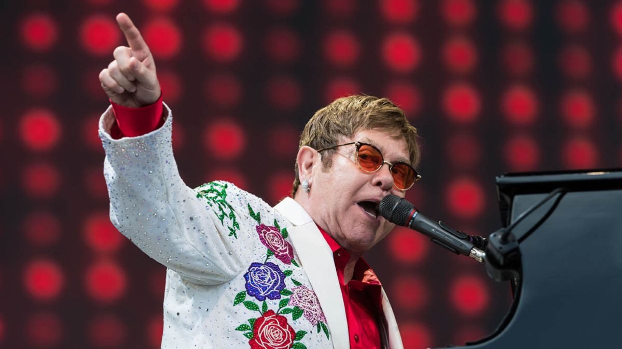 2022/04/sir_elton_john.jpg
