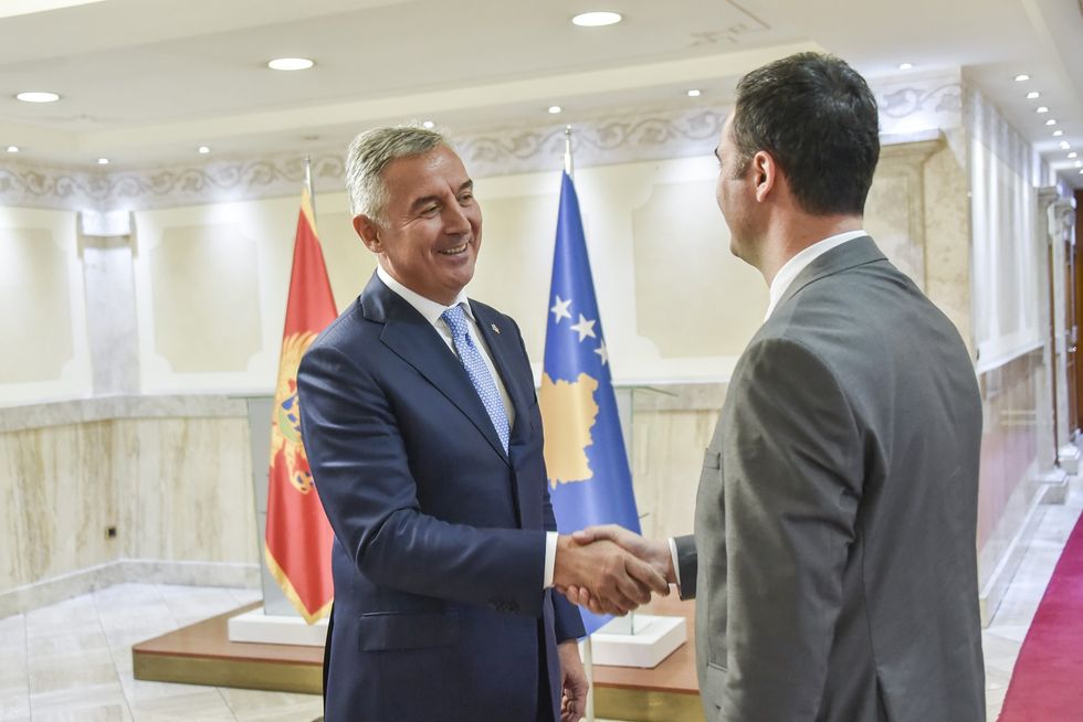 2022 05 18 Kryetari Glauk Konjufca priti ne takim presidentin e Malit te Zi Milo Gjukanoviq 4