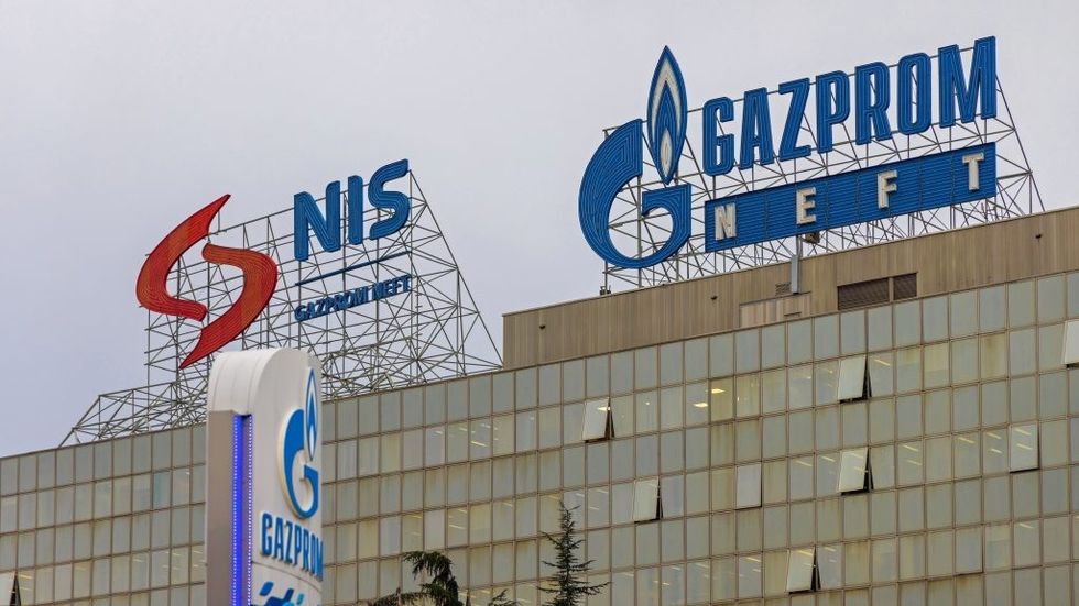 2022/05/gazprom_nis.jpg