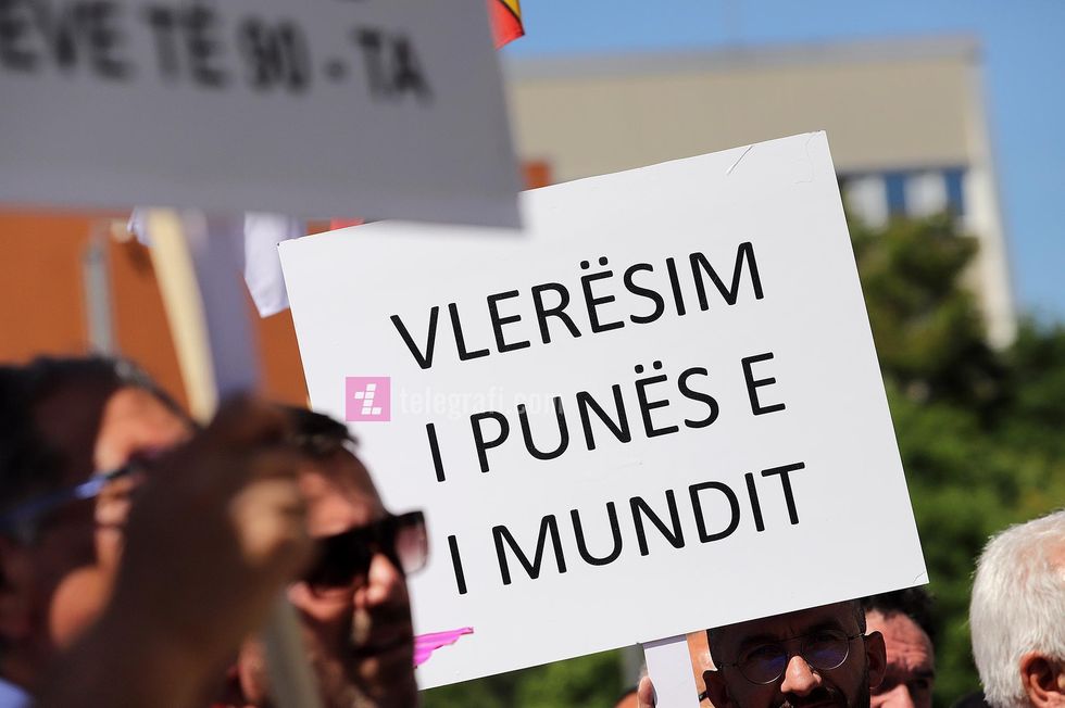 2022/06/BSPK-proteste-miratimi-i-Ligjit-per-Paga-foto-Ridvan-Slivova-46.jpg