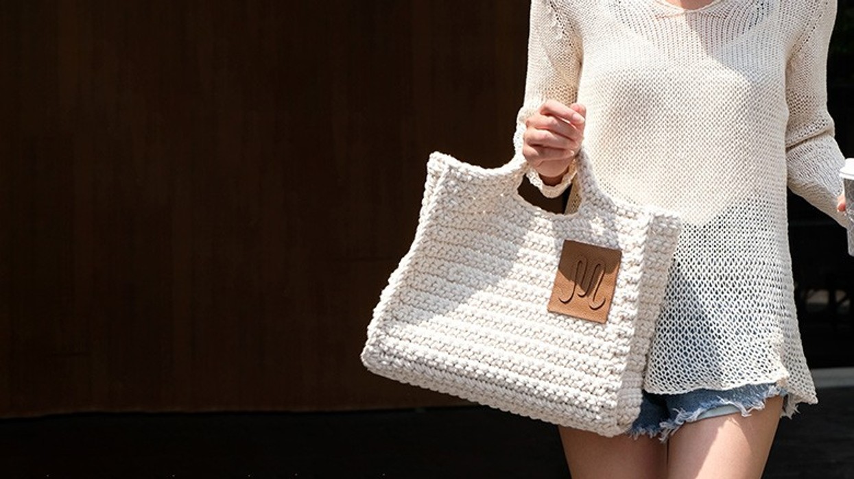 2022/06/Tropez-knitted-bag8.jpg