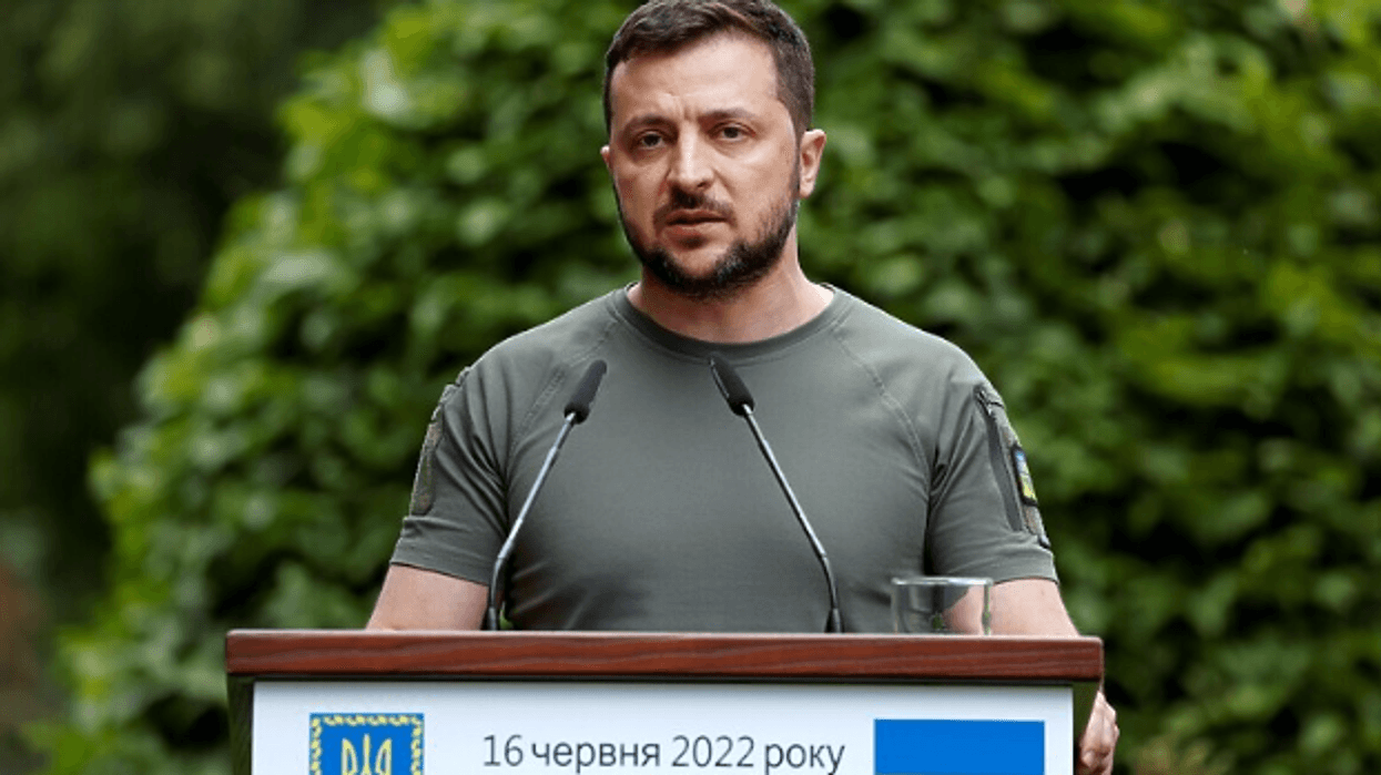 2022/06/zelensky-1.png