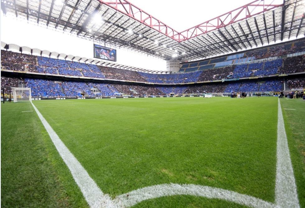 2022/07/meazza.jpg