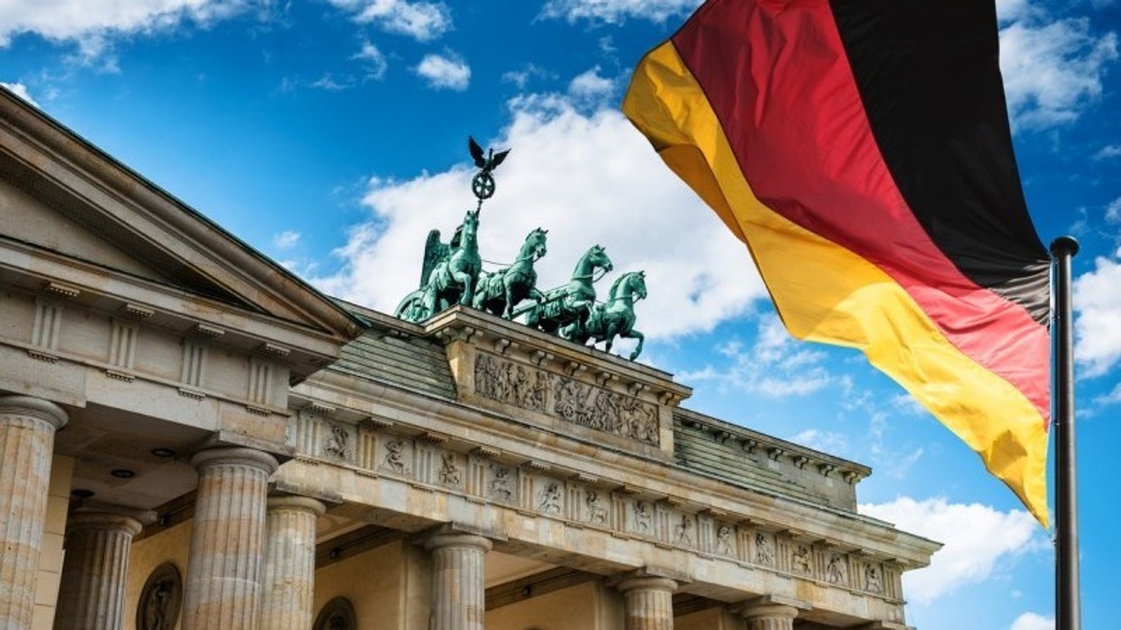 2022/08/170426-image-germanflag.jpg