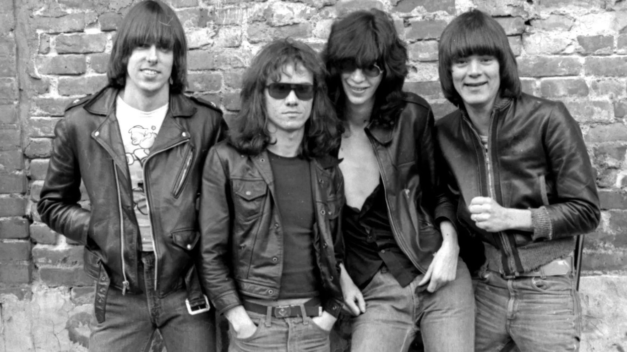 2022/09/Ramones.jpg