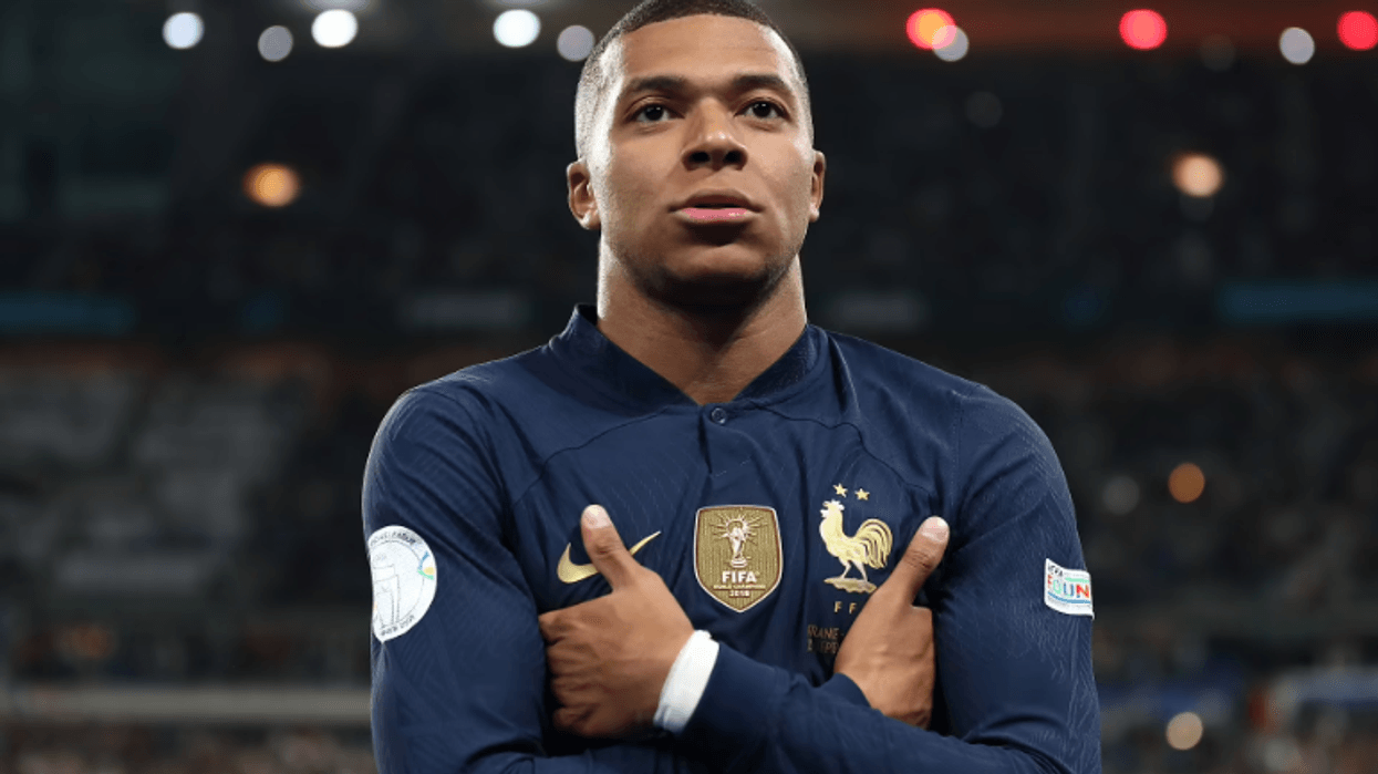 2022/11/mbappe.png