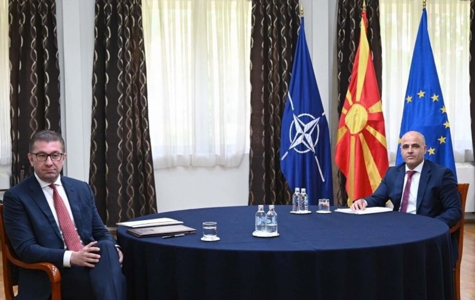2022/11/mickoski-kovacevski.jpg