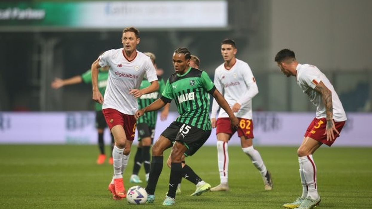 2022/11/sassuolo-roma.jpg