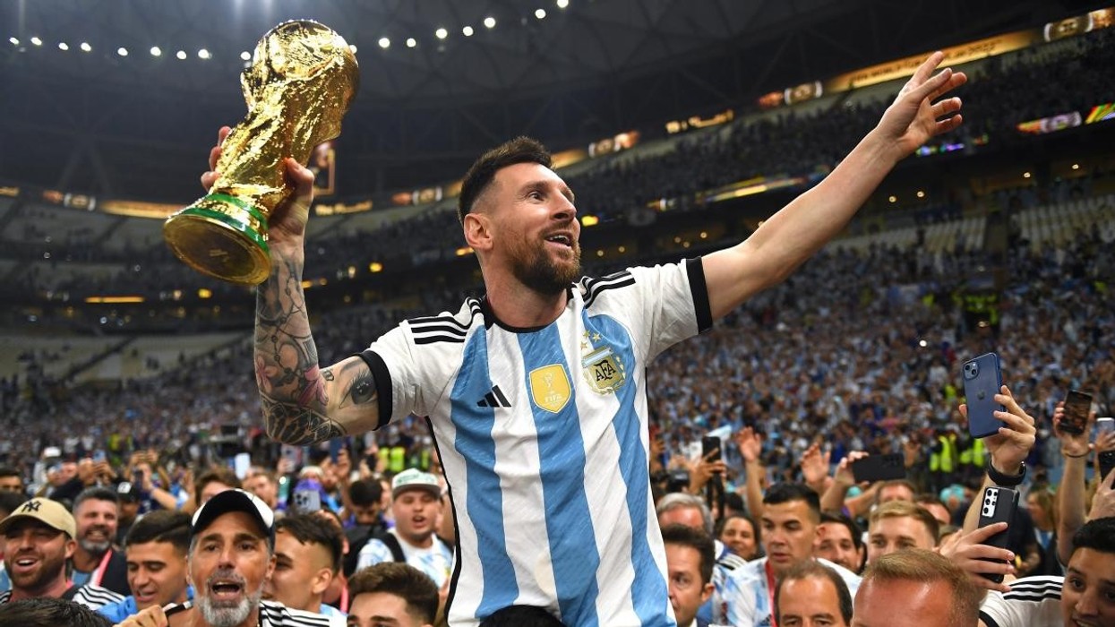 2022/12/Lionel-Messi-FIFA-World-Cup-Winner-2022.jpeg