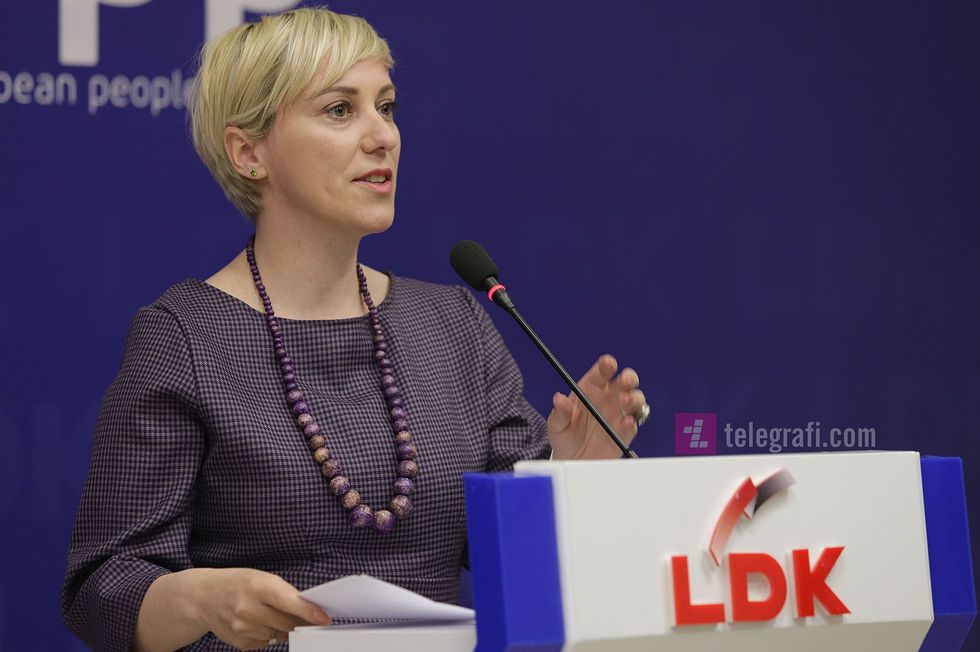 2022/12/Sibel-Halimi-zedhenese-politike-e-LDK-se-foto-Ridvan-Slivova-1-e1670090187466.jpg