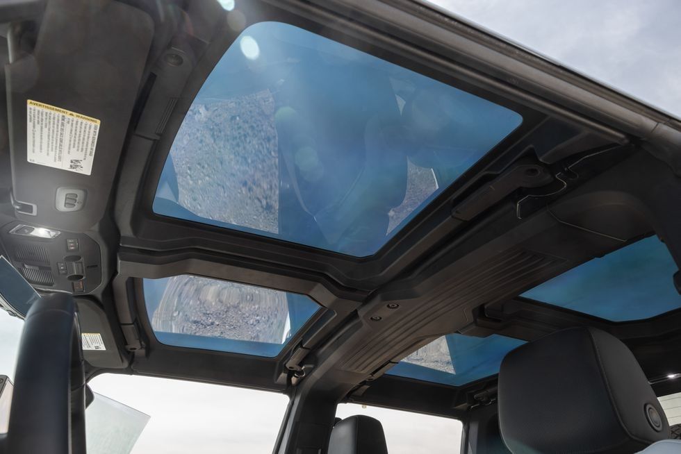 2022 gmc hummer ev edition 1 pickup 111 1657891653