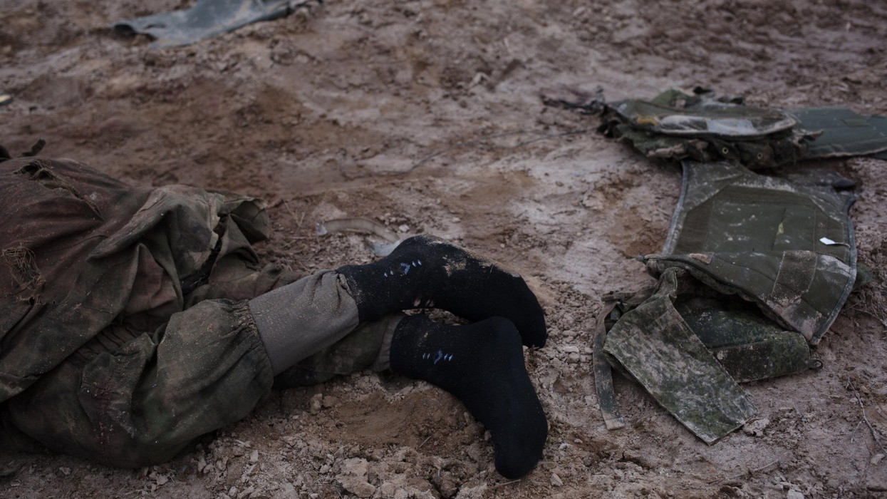 2023/01/220323123706-03-russian-soldiers-deaths-scaled.jpg