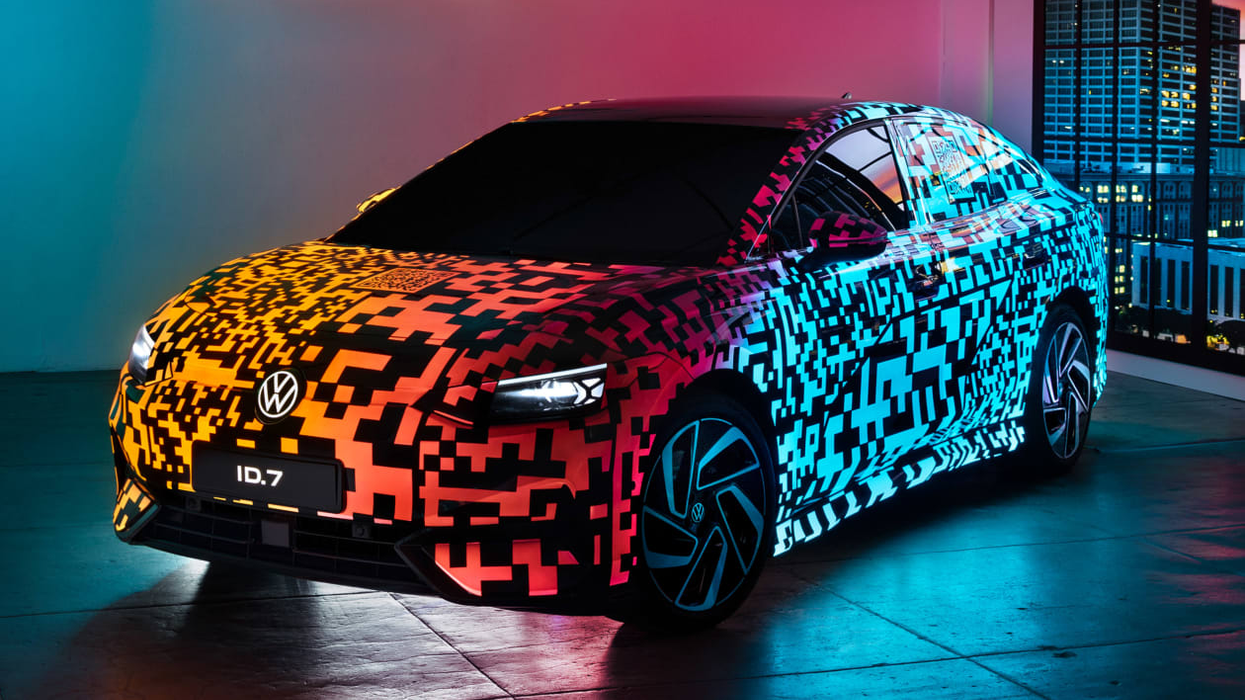 2023/01/Volkswagen-ID7-camouflage-5.png