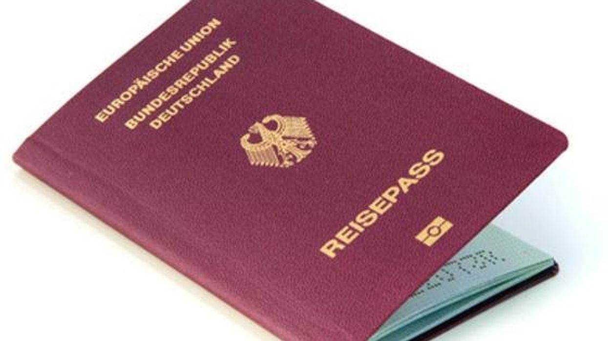 2023/01/xgerman-passport.jpg.pagespeed.ic_.4K82e2TDjI.jpg