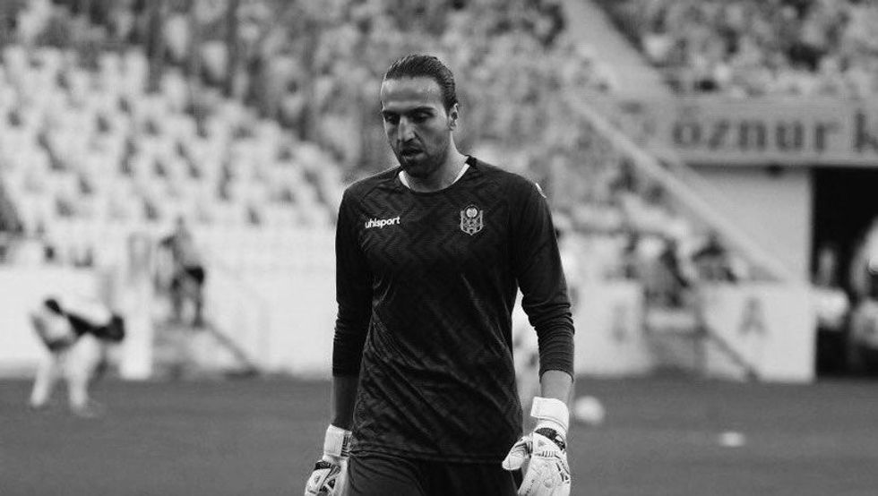 2023/02/829x469-yeni-malatyasporlu-kaleci-ahmet-eyup-turkaslan-hayatini-kaybetti-1675785780334.jpeg