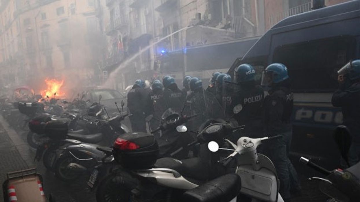 2023/03/napoli.jpg