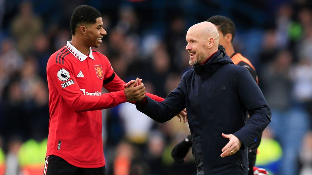 2023/05/erik-ten-hag-and-marcus-rashford-shakinghands-2304-g-1050.jpg
