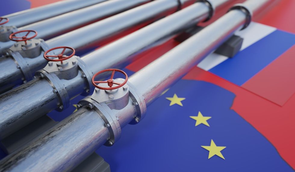 2023/05/russia-oil-eu.jpg