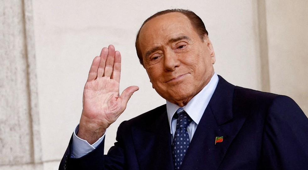 2023/06/Berlusconi.png