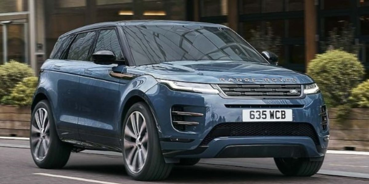 The redesigned edition of the smallest Range Rover model is presented ...