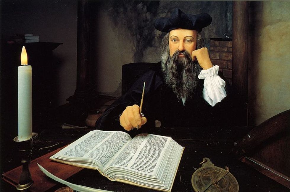 2023/08/2_Nostradamus.jpg