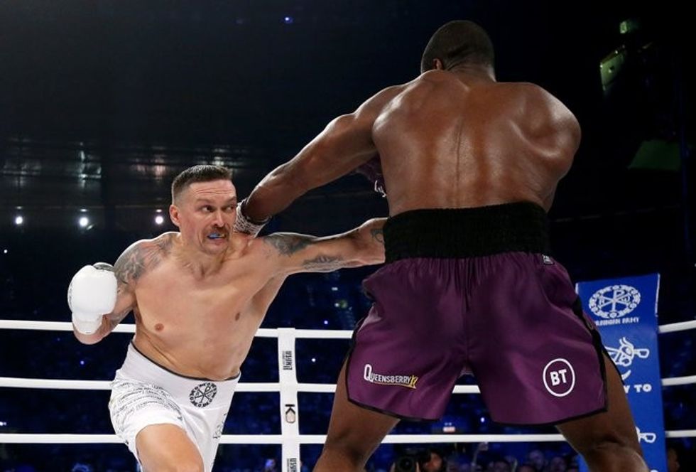 2023/08/usyk.jpg