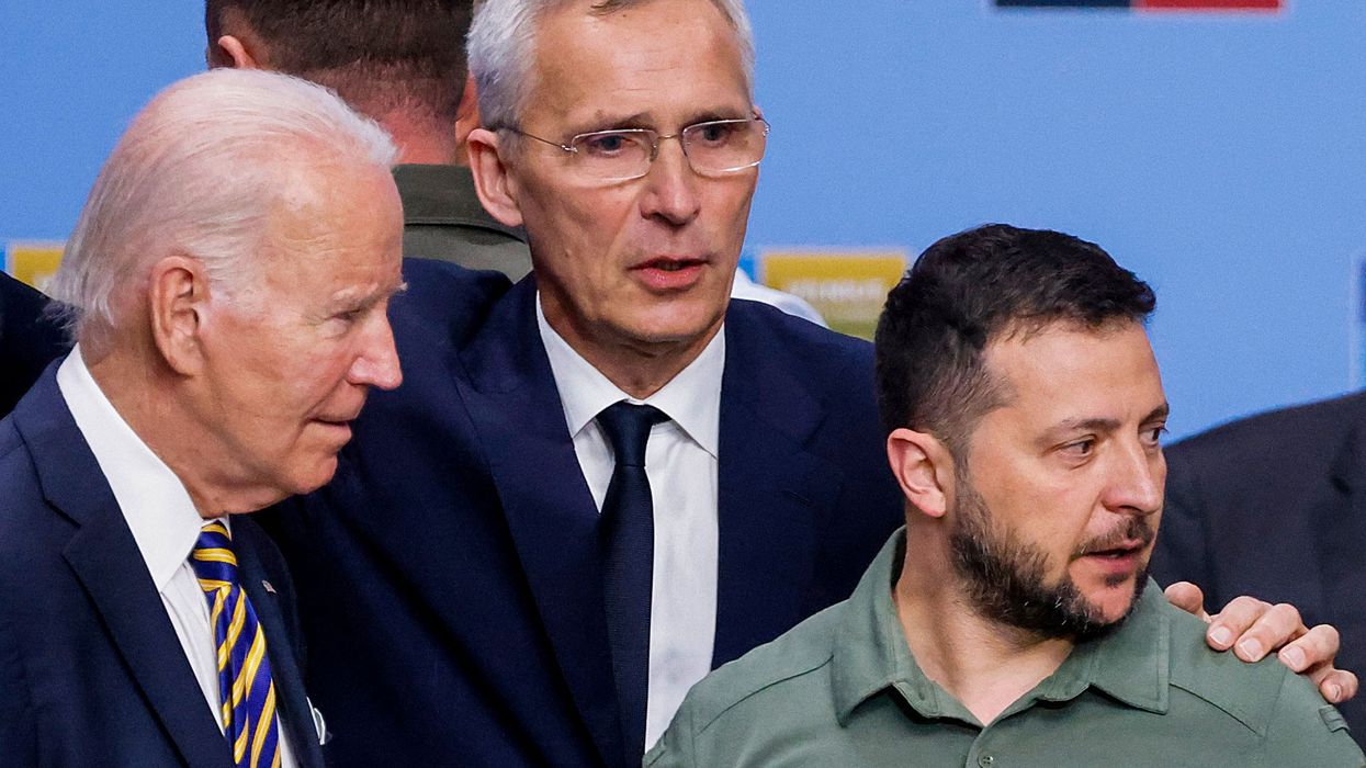 2023/09/biden-stoltenberg-zelensky-nato-summit-scaled-e1695323274220.jpg