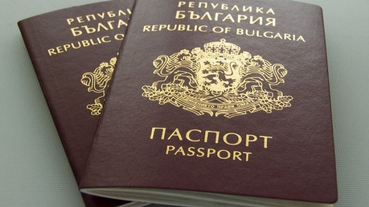 2023/09/pasaporta-bullgare.jpg