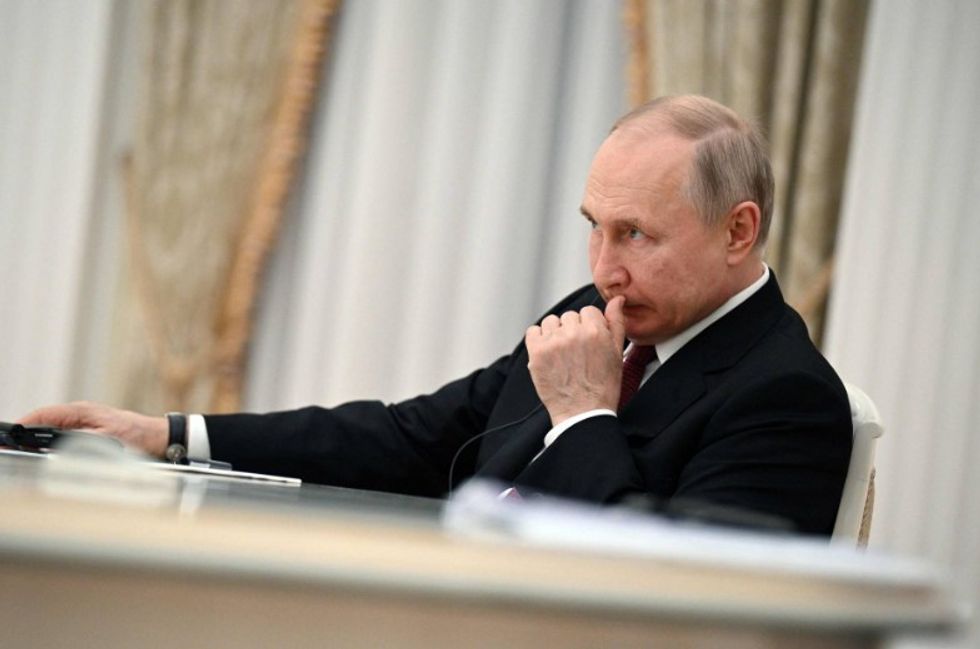 2023/09/putin-2.jpg