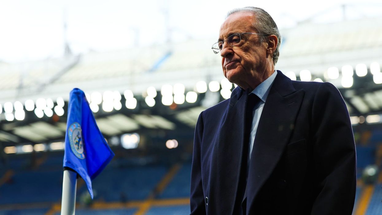 2023/10/Florentino-Perez-lors-du-quart-de-finale-aller-de-la-Ligue-des-champions-entre-Chelsea-et-le-Real-Madrid-0-2-le-18-avril-2023-a-Stamford-Bridge-1718967.jpg
