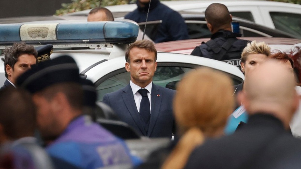 2023/10/france-mobilises-7000-troops-for-extra-security-patrols-1697267379537.jpg