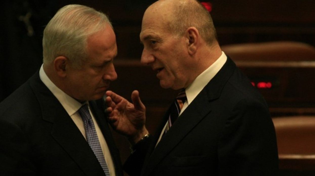 2023/11/olmert-netanyahu.jpg