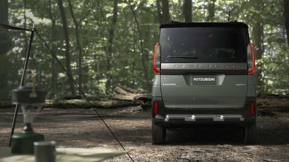 2023 mitsubishi delica mini