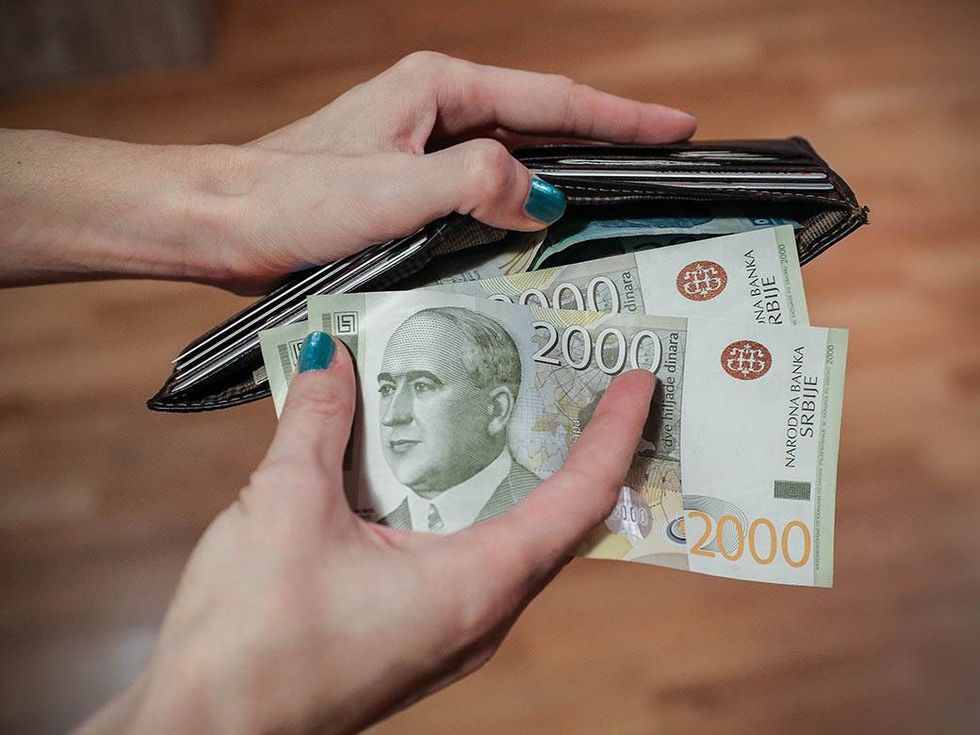 2024/01/novac-dinari-novc-anik-plata-stefan-stojanovic.jpg