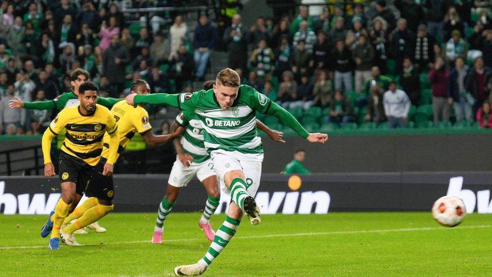 2024/02/viktor-gyokeres-sporting-cp-c-action-during-uefa.jpg
