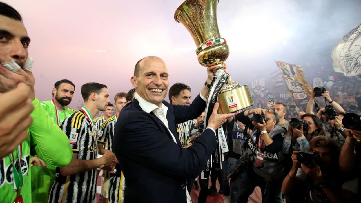 2024/05/Max-Allegri-Coppa-Italia-trophy-Juventus-1024x694-1.jpg
