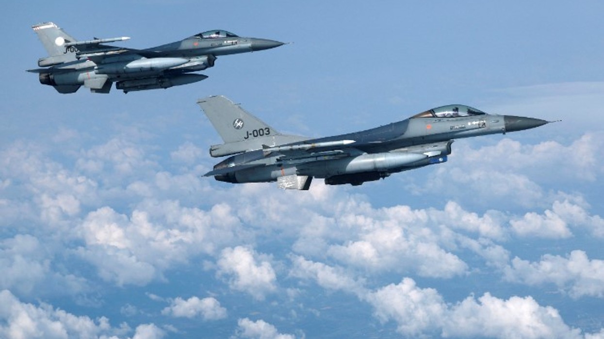 2024/07/f-16.jpg