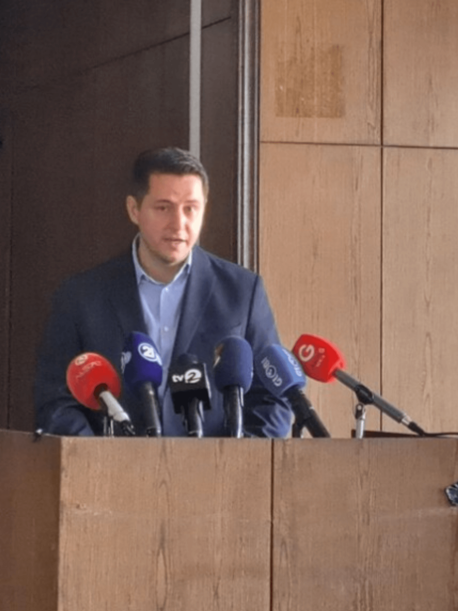 Limani: Nëse gjithçka shkon siç duhet, koalicioni me AKI-në do të vazhdojë edhe në zgjedhjet parlamentare Limani: Nëse gjithçka shkon siç duhet, koalicioni me AKI-në do të vazhdojë edhe në zgjedhjet parlamentare