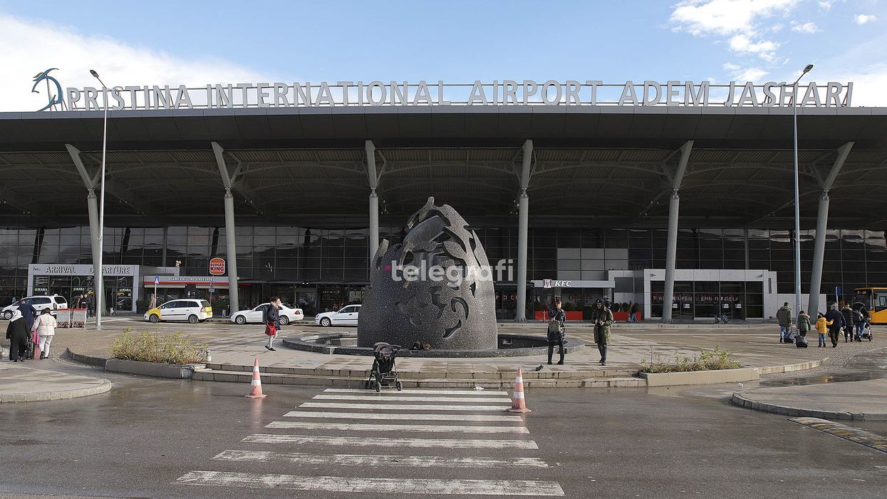 Nikolloski: Maqedonia e furnizon plotësisht me kerozinë Aeroportin e Prishtinës Nikolloski: Maqedonia e furnizon plotësisht me kerozinë Aeroportin e Prishtinës