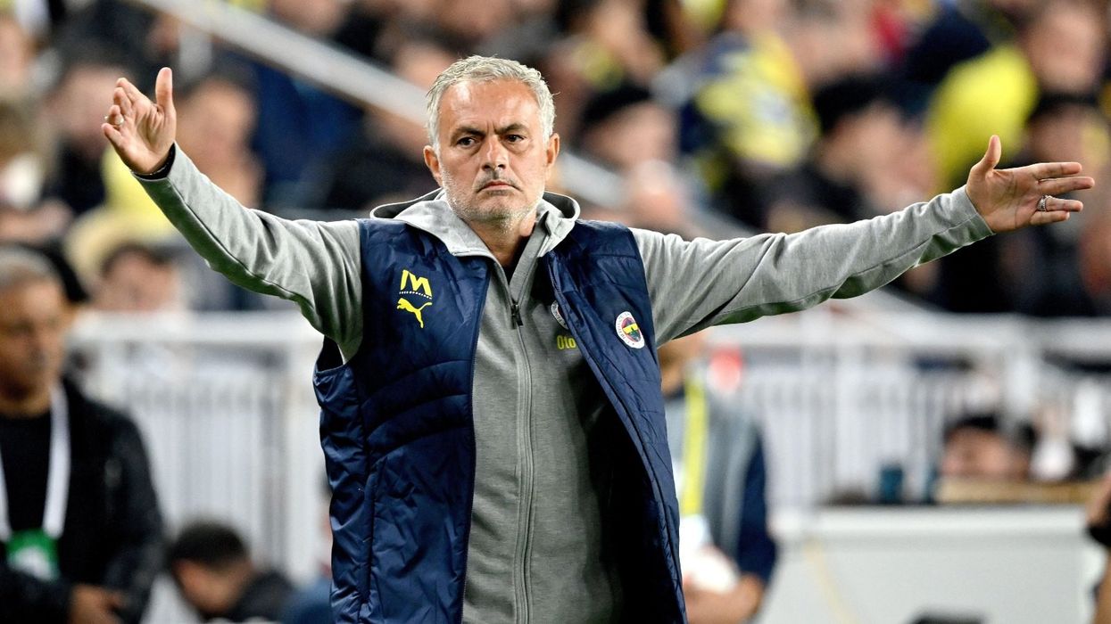 2024/12/jose-mourinho-fenerbahce.jpg
