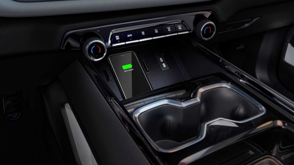 2024 chevrolet silverado ev rst center console