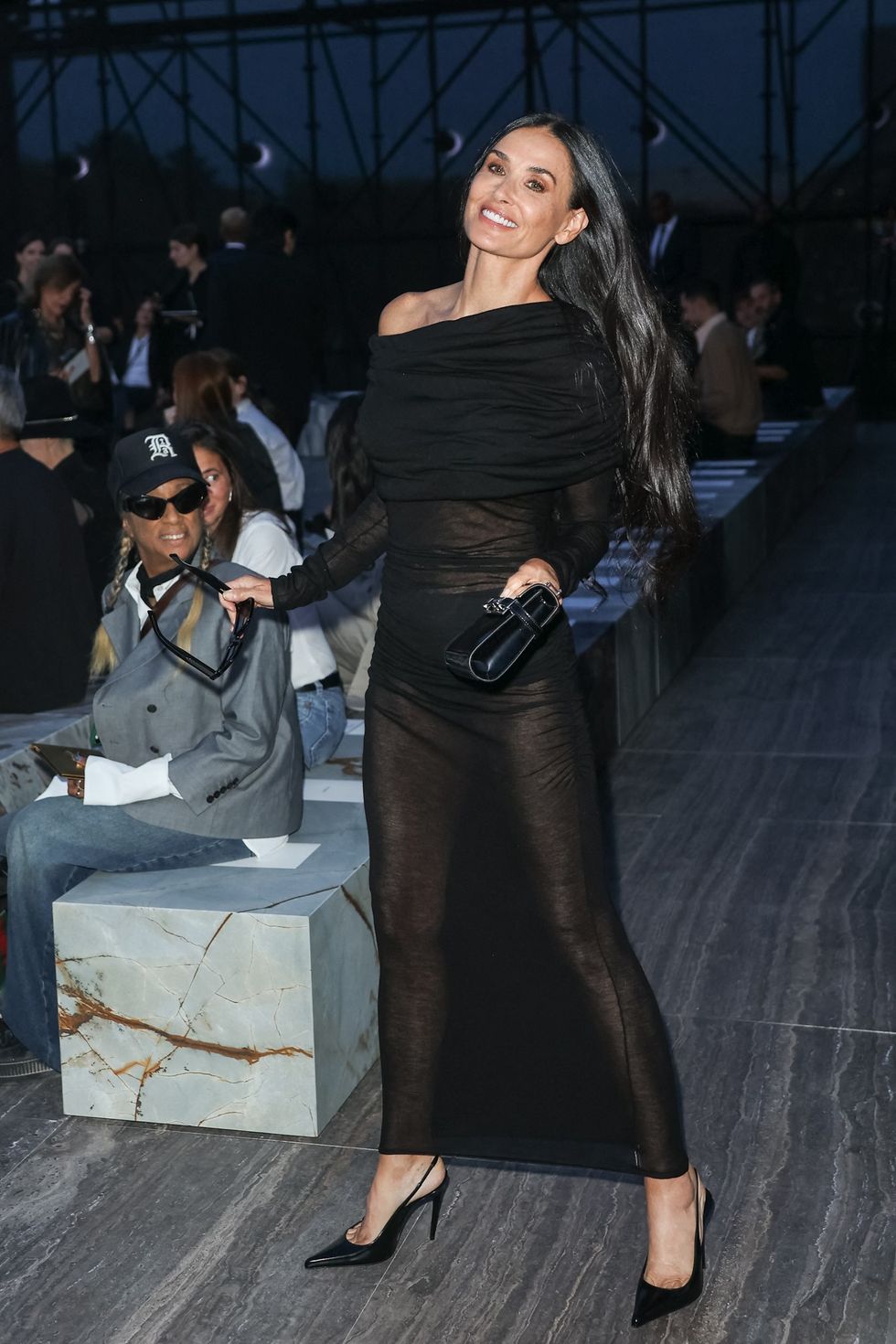 2024 show part paris fashion 848131911