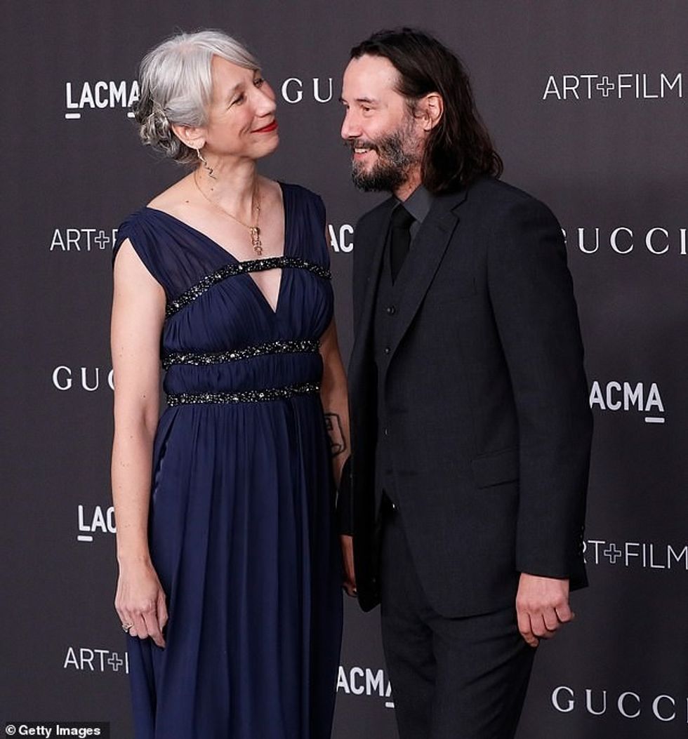 20595748 7649103 Two good The Speed star had on a black suit with workman boots a a 4 1572956693398