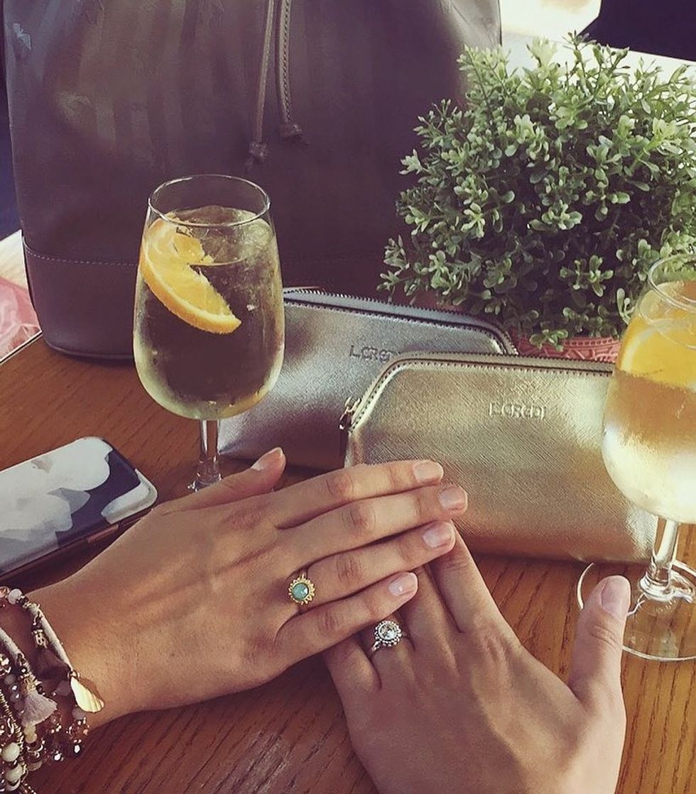 21041528 275925359573306 6241338026622976000 n