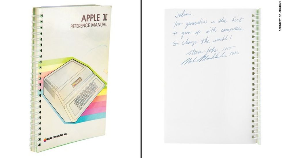 210820192738 02 steve jobs signed apple ii manual exlarge 169