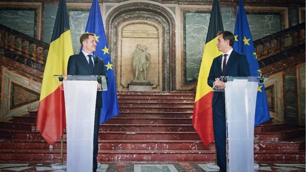 211c7816 5bff 44f1 a115 e0f633ae71fc